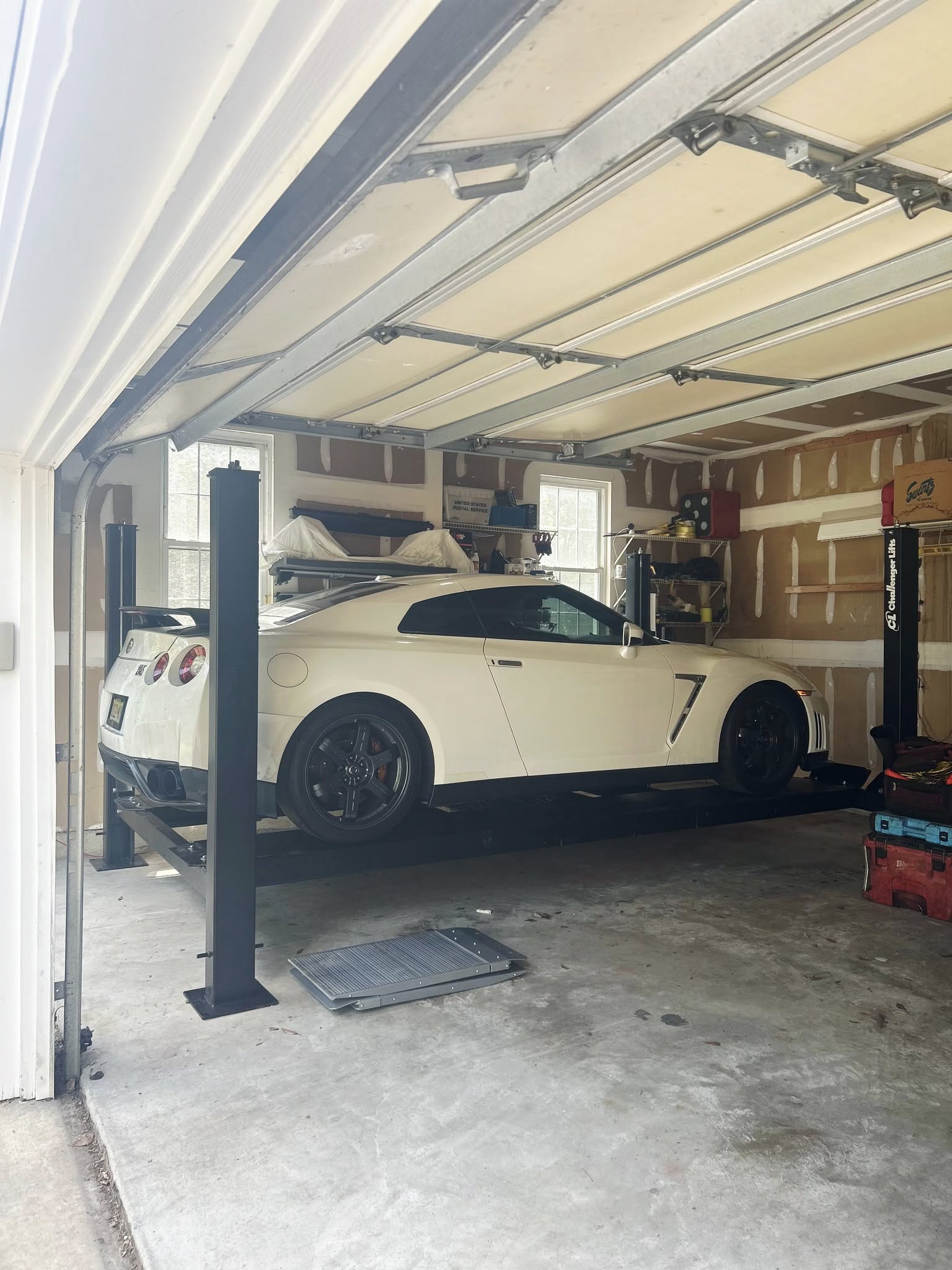 4-post lift install by Panther Lifts