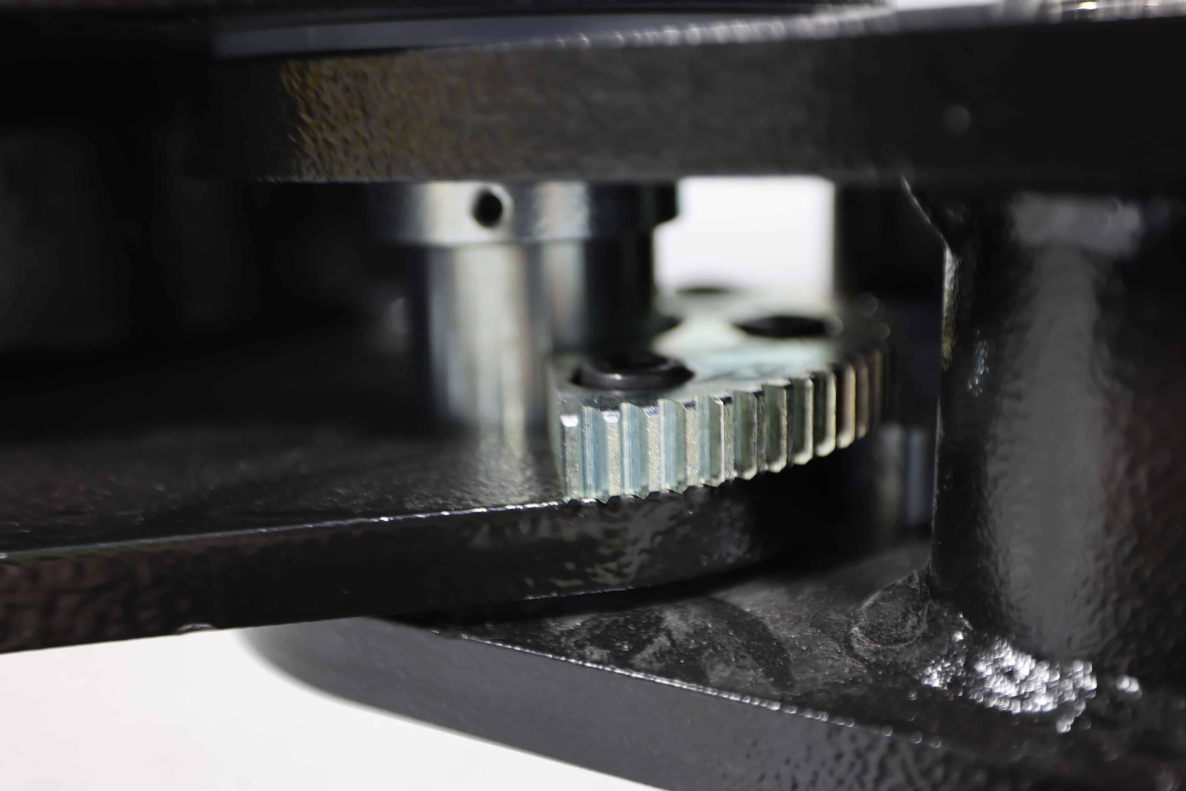 Challenger EH10 10,000 lb Inground Lift - Image 5