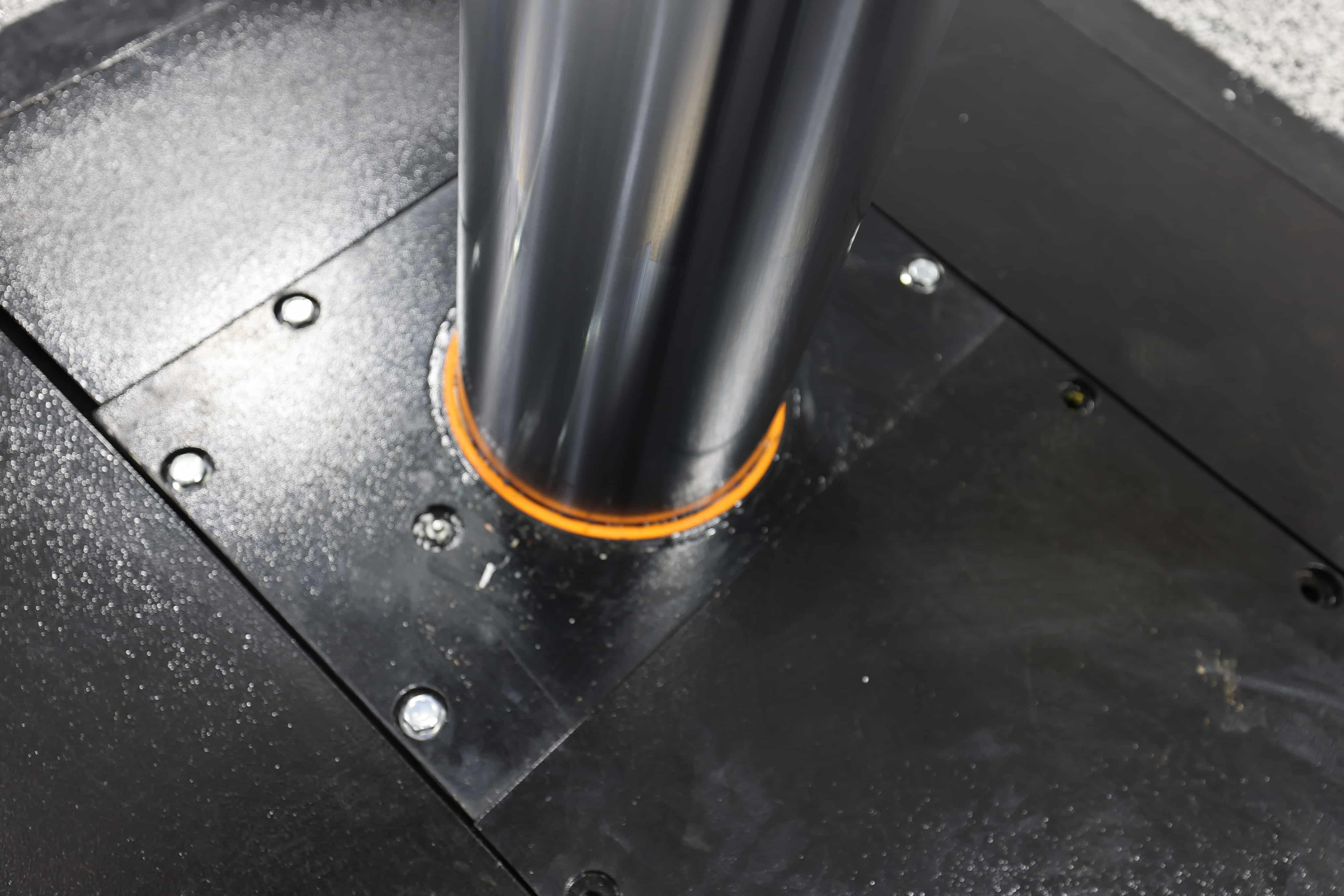 Challenger EW10 10,000 lb Inground Lift Wide - Image 3